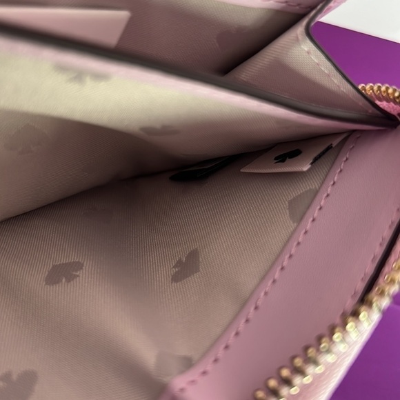 Kate Spade Flock Party Parrot Continental Walle - Picture 6 of 6